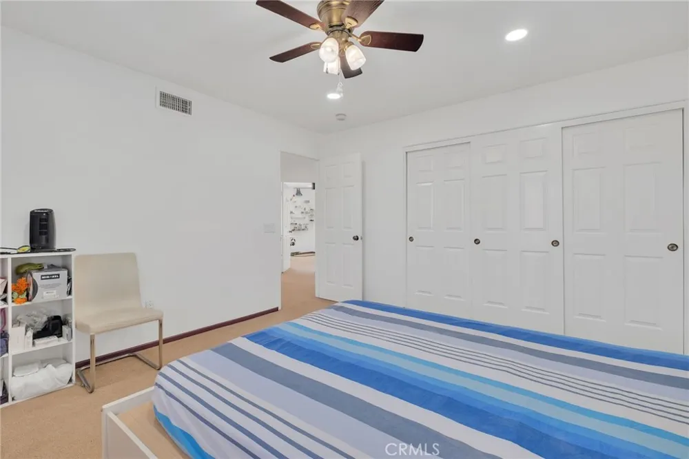 32195 Caminito Osuna Temecula, CA 92592
