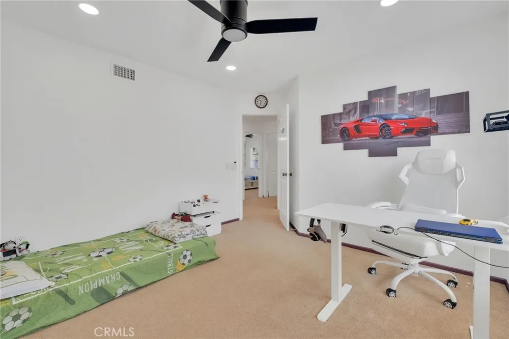 32195 Caminito Osuna Temecula, CA 92592