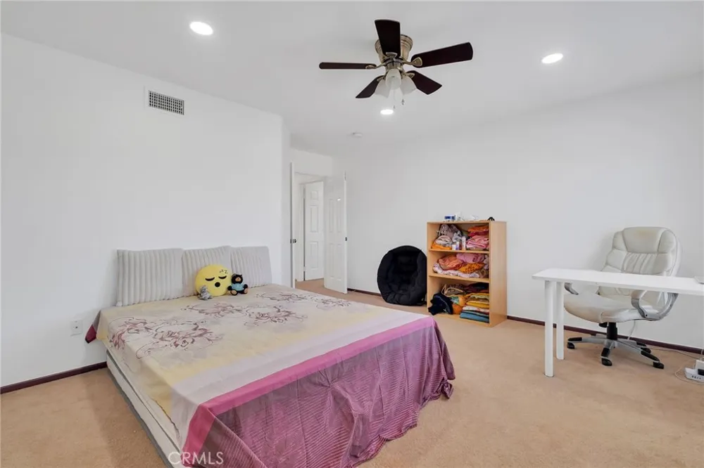 32195 Caminito Osuna Temecula, CA 92592