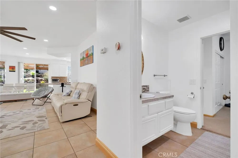 32195 Caminito Osuna Temecula, CA 92592