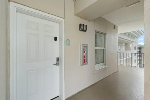 1200 Scenic Gulf Drive #B1201
