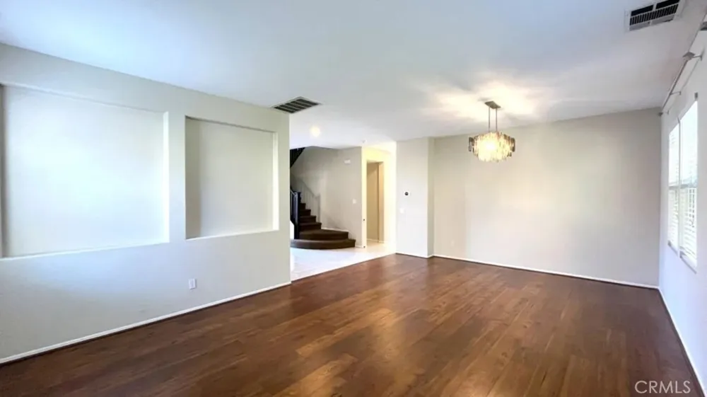 19059 Weathervane Pl. Riverside, CA 92508