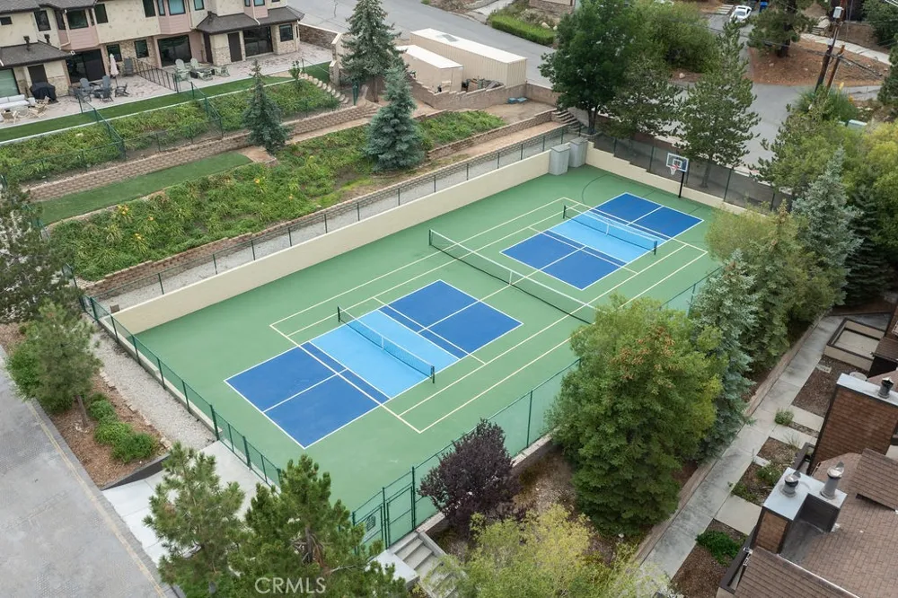 43000 Clover Drive #25 Big Bear Lake, CA 92315