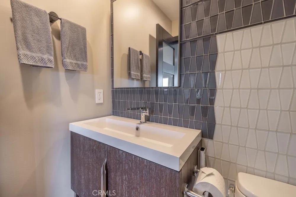 43000 Clover Drive #25 Big Bear Lake, CA 92315