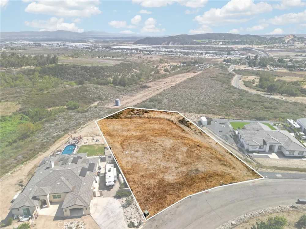 18655 Deercrest Estates San Bernardino, CA 92407