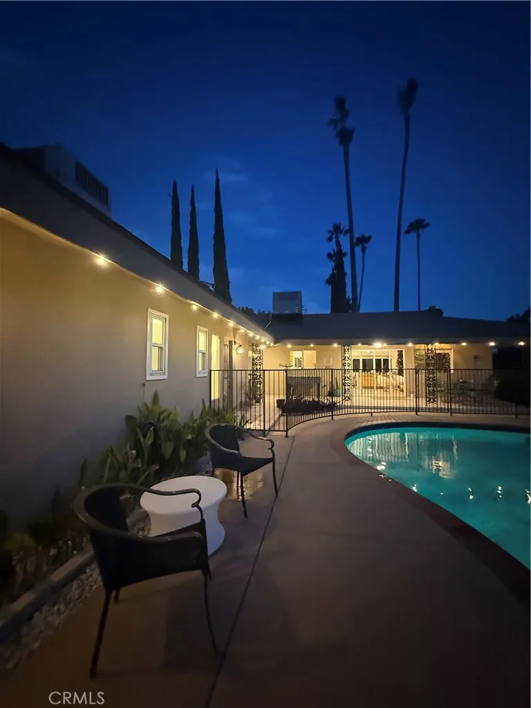 28764 Live Oak Road Highland, CA 92346