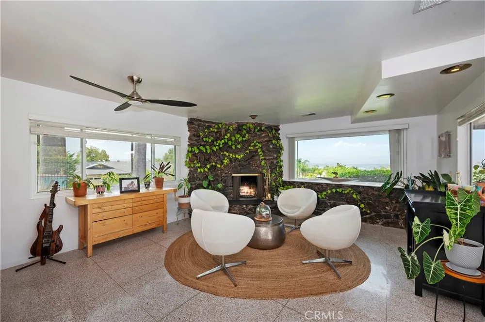 28764 Live Oak Road Highland, CA 92346