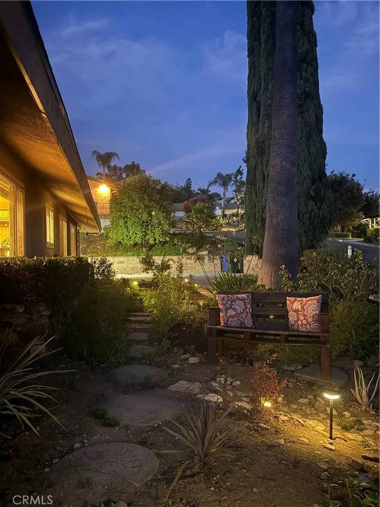 28764 Live Oak Road Highland, CA 92346