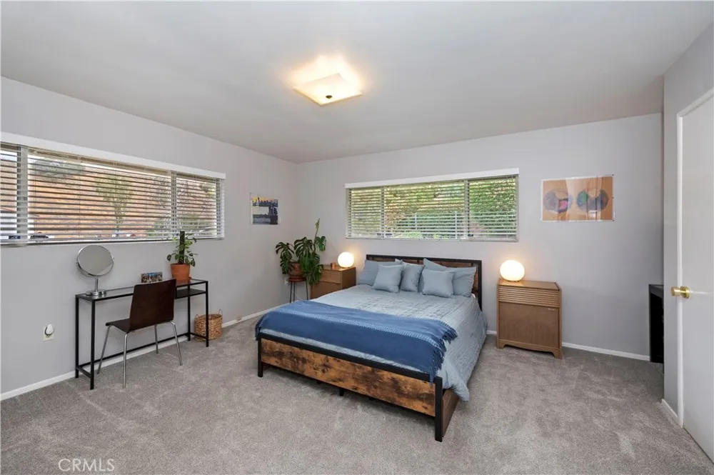 28764 Live Oak Road Highland, CA 92346