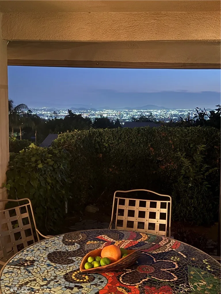 28764 Live Oak Road Highland, CA 92346
