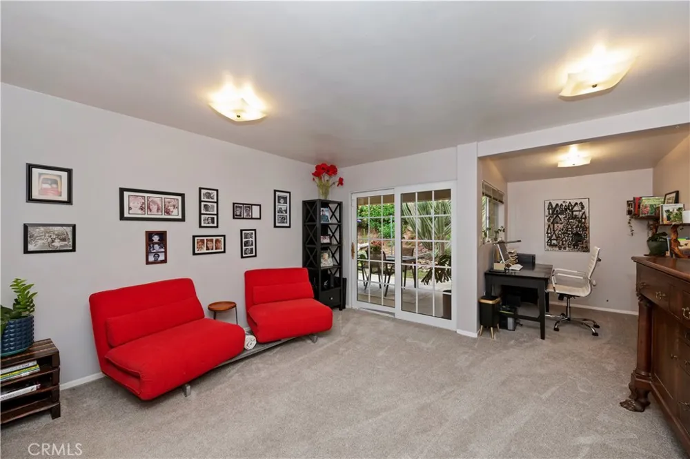 28764 Live Oak Road Highland, CA 92346