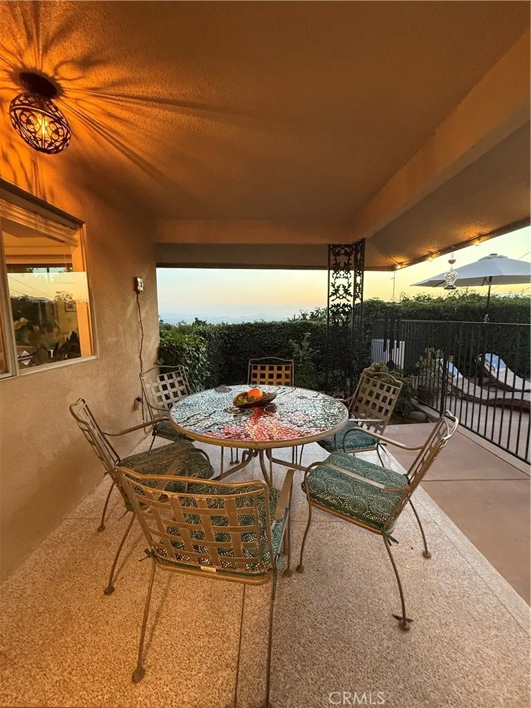 28764 Live Oak Road Highland, CA 92346