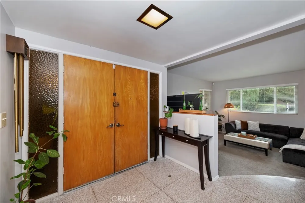 28764 Live Oak Road Highland, CA 92346