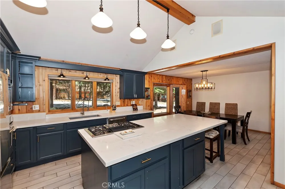 733 Winterset Court Big Bear Lake, CA 92315