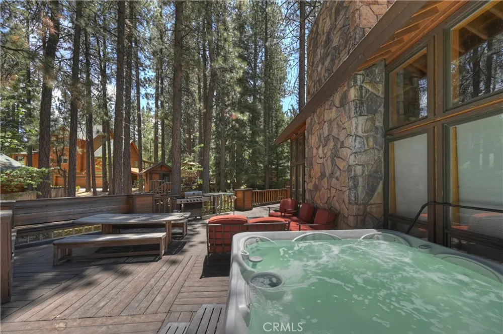 733 Winterset Court Big Bear Lake, CA 92315