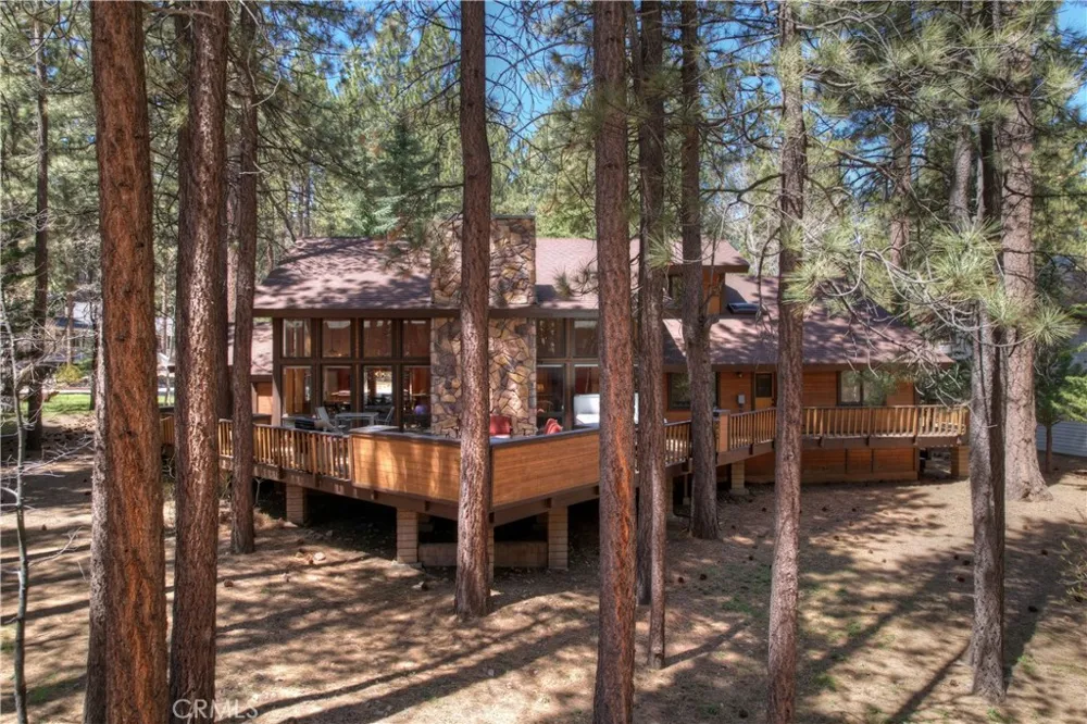 733 Winterset Court Big Bear Lake, CA 92315
