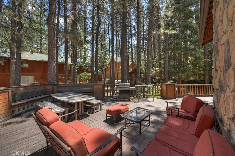 733 Winterset Court Big Bear Lake, CA 92315