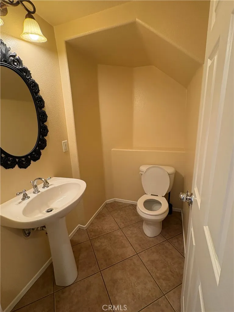 57 Crocus Redlands, CA 92373
