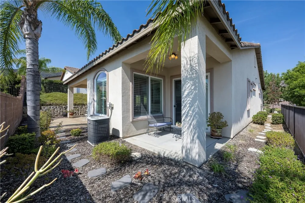 24082 Boulder Oaks Drive Corona, CA 92883