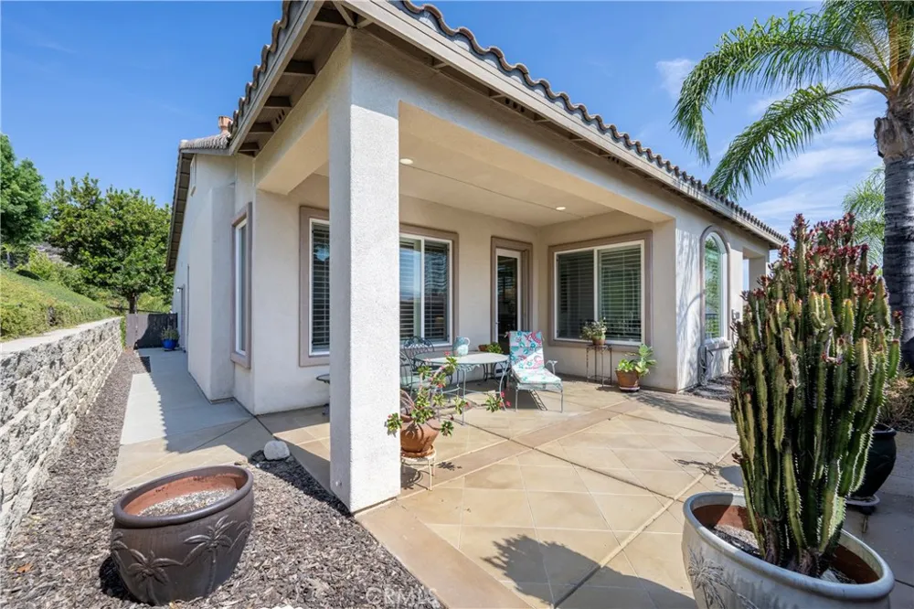 24082 Boulder Oaks Drive Corona, CA 92883