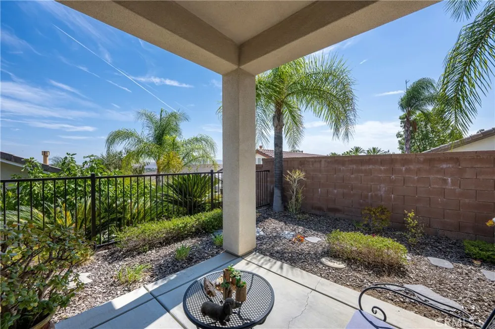 24082 Boulder Oaks Drive Corona, CA 92883