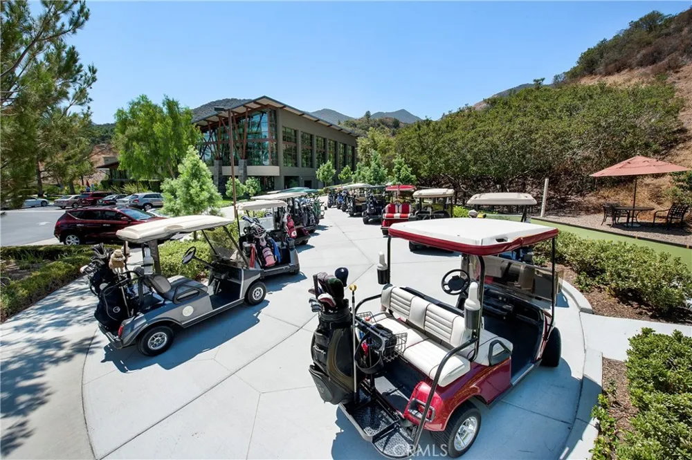 24082 Boulder Oaks Drive Corona, CA 92883