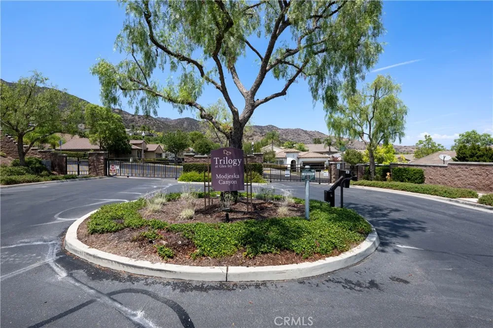 24082 Boulder Oaks Drive Corona, CA 92883
