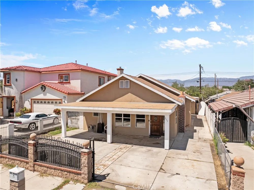 239 Orange Colton, CA 92324