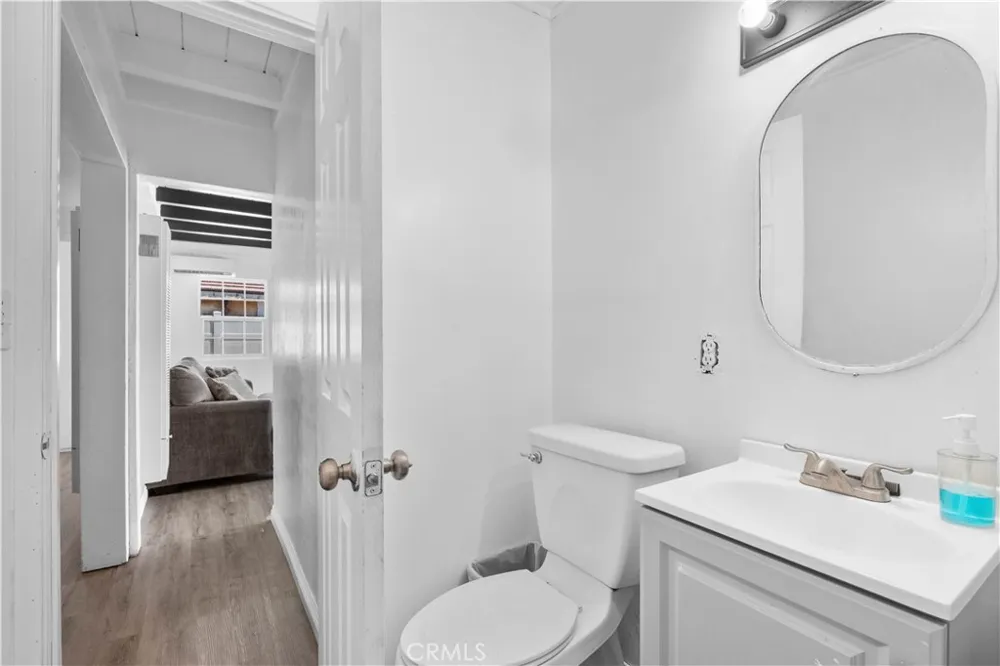 239 Orange Colton, CA 92324