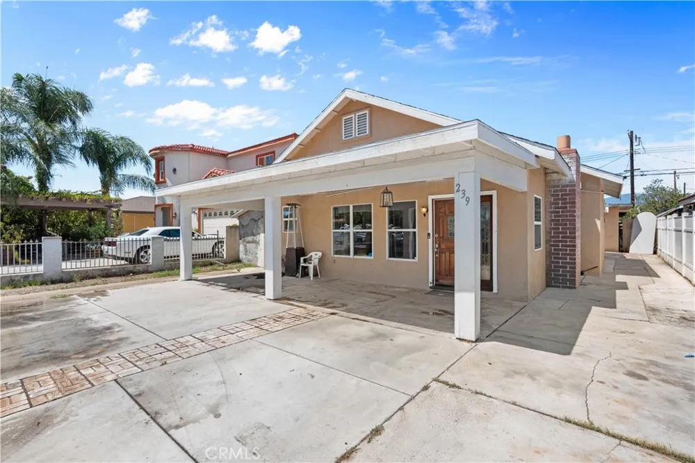 239 Orange Colton, CA 92324
