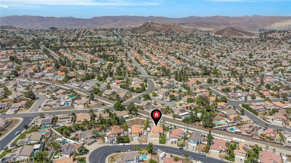 15108 Teakwood Street Lake Elsinore, CA 92530
