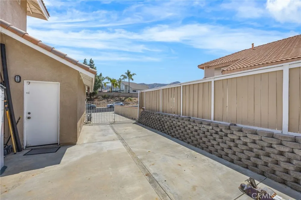 15108 Teakwood Street Lake Elsinore, CA 92530