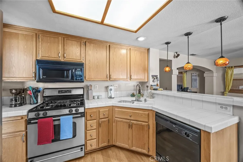 15108 Teakwood Street Lake Elsinore, CA 92530