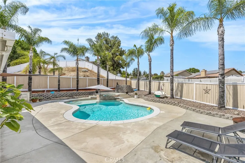 15108 Teakwood Street Lake Elsinore, CA 92530