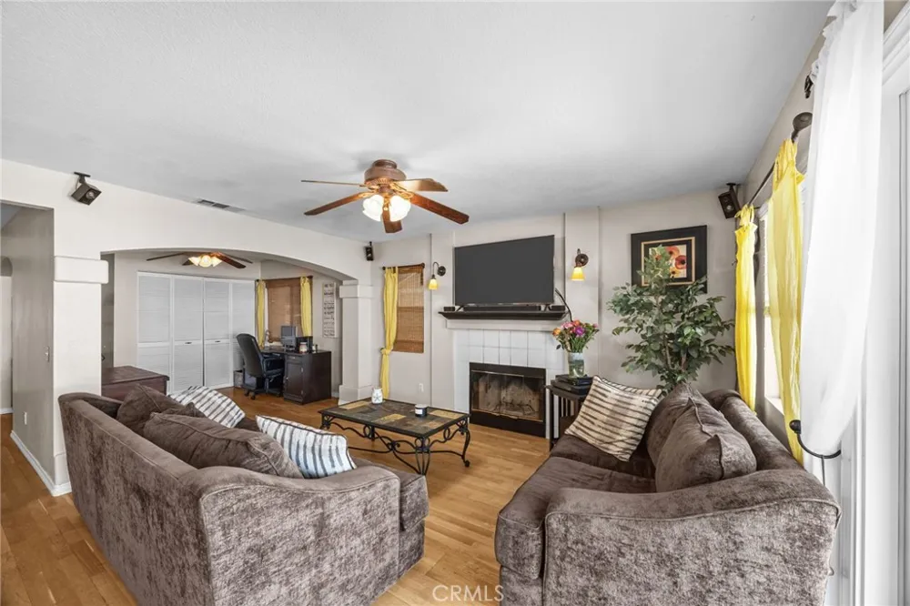 15108 Teakwood Street Lake Elsinore, CA 92530