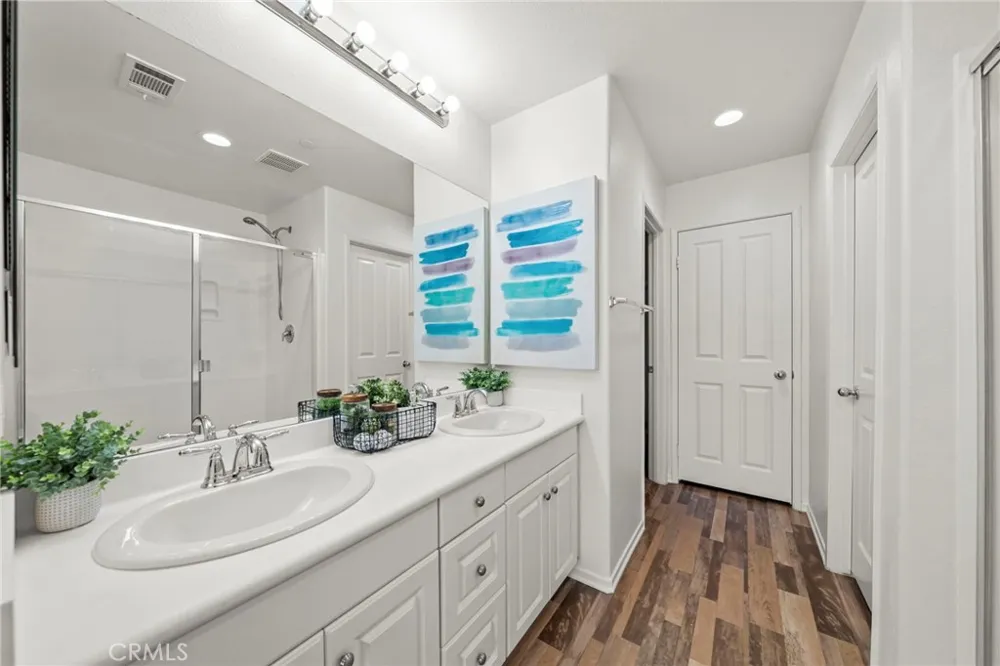 29314 Linden Lake Elsinore, CA 92530