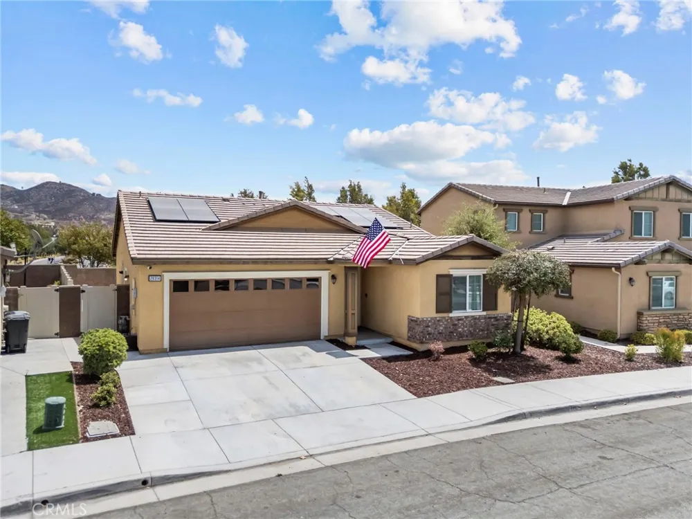29314 Linden Lake Elsinore, CA 92530