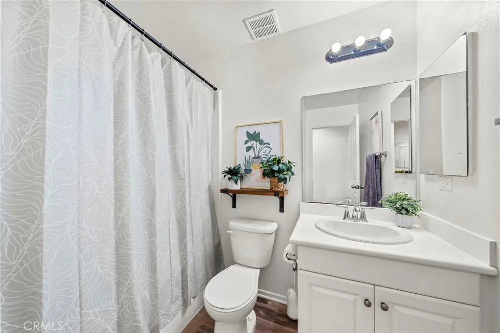 29314 Linden Lake Elsinore, CA 92530