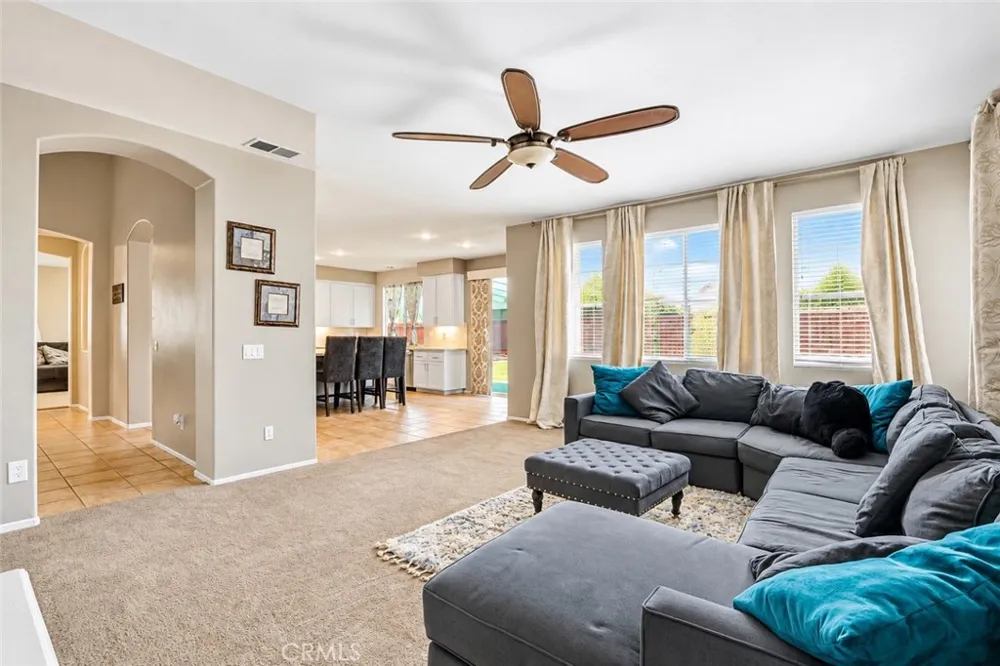 36563 Fontaine Street Winchester, CA 92596
