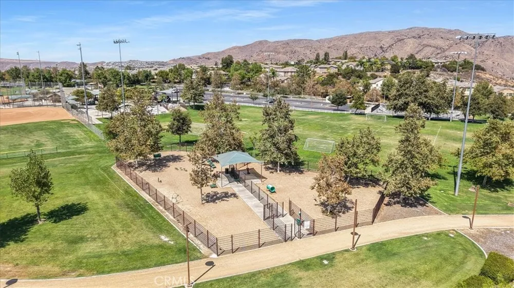 11082 Kalmia Court Corona, CA 92883