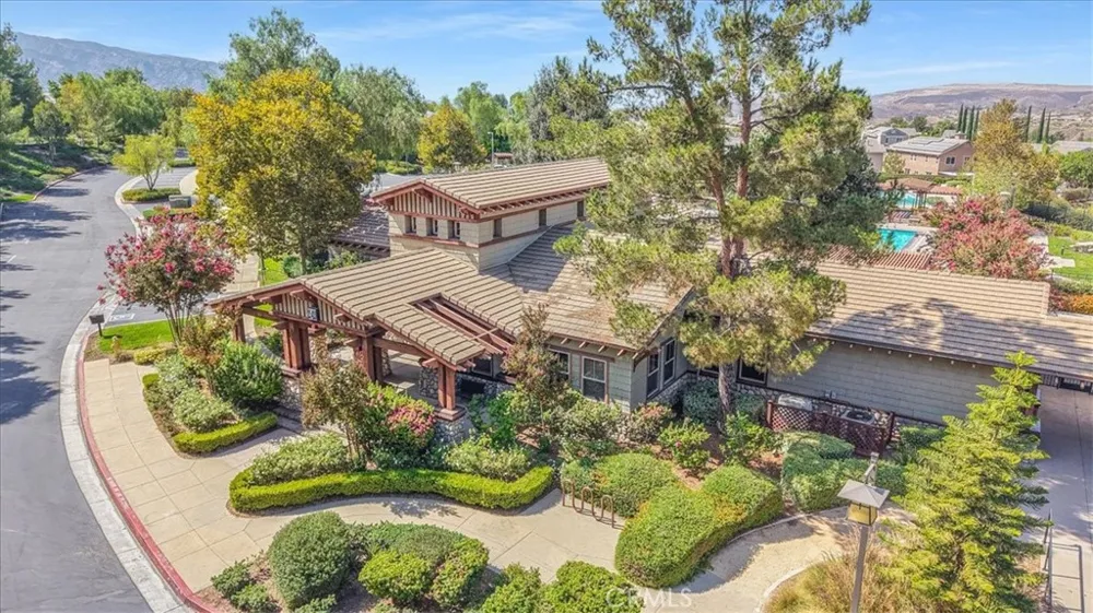 11082 Kalmia Court Corona, CA 92883