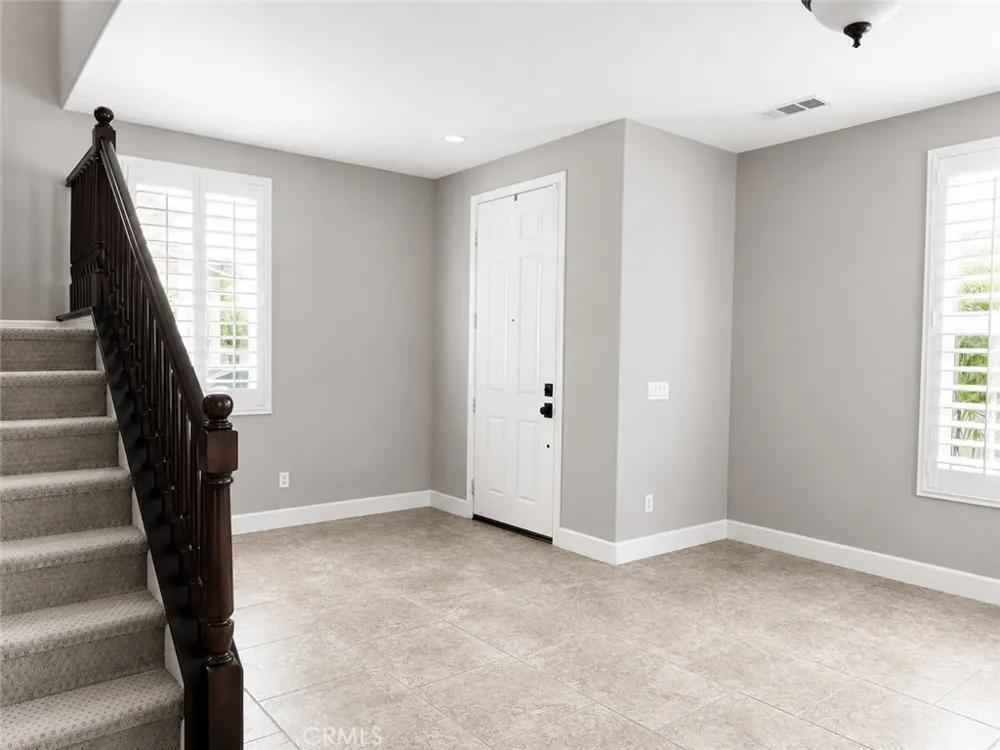 11082 Kalmia Court Corona, CA 92883