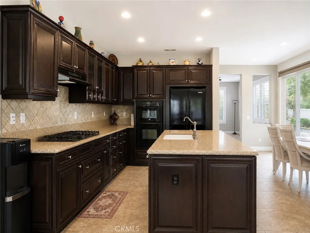 11082 Kalmia Court Corona, CA 92883
