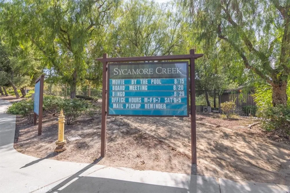 11082 Kalmia Court Corona, CA 92883