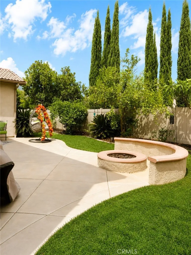 11082 Kalmia Court Corona, CA 92883