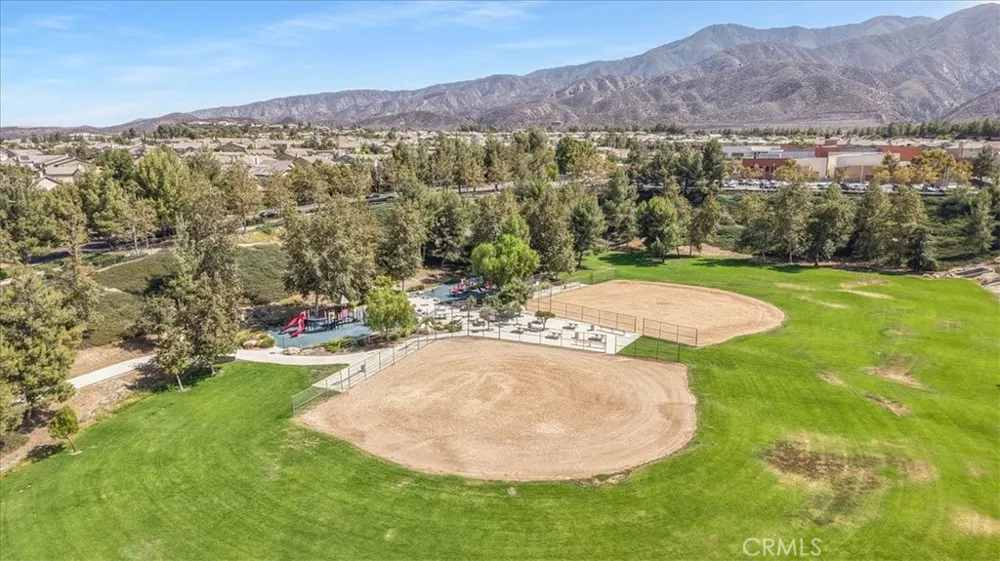 11082 Kalmia Court Corona, CA 92883