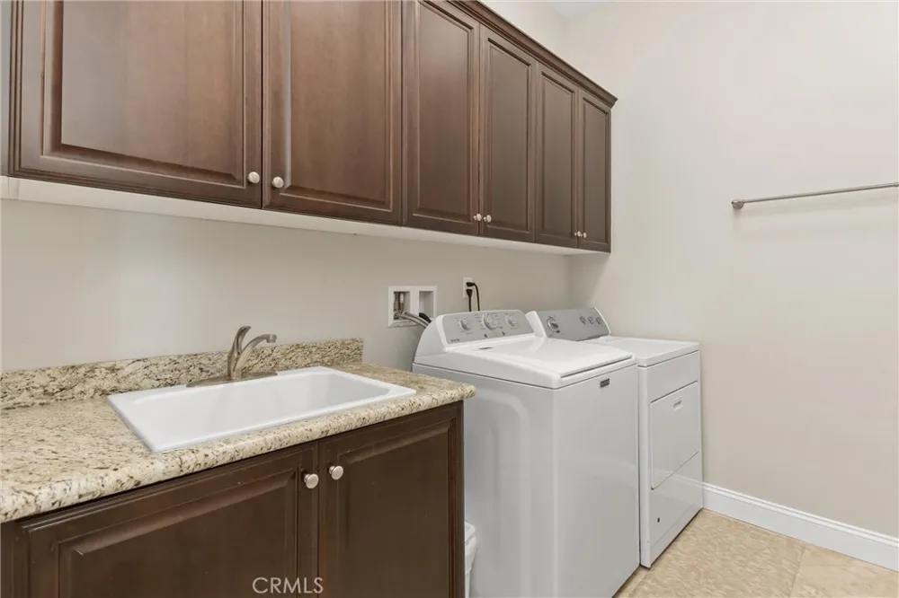 396 Prospect Beaumont, CA 92223