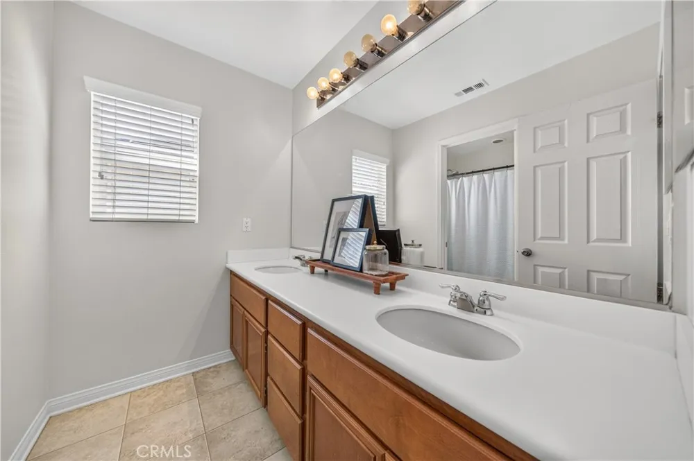 3898 Quartzite San Bernardino, CA 92407
