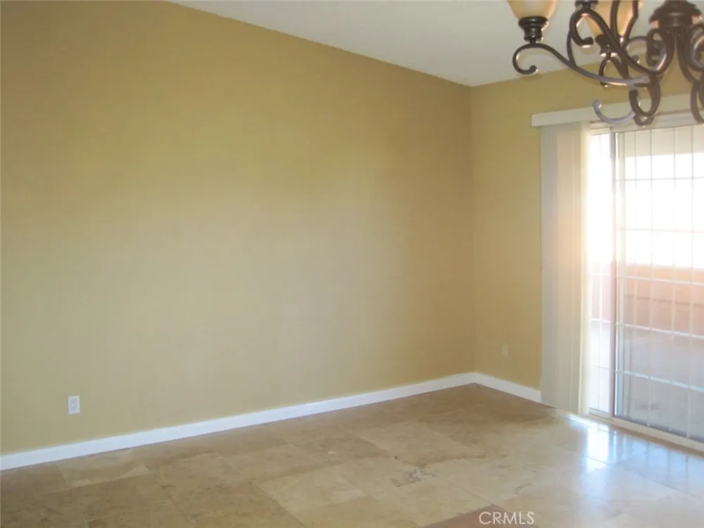 2441 Sylvian La Verne, CA 91750