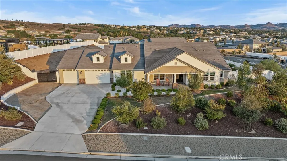 16369 Mariposa Avenue Riverside, CA 92504
